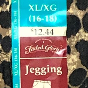 Jeggings / Brand new with tags, size 16-18